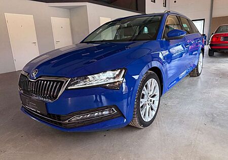 Skoda Superb Combi 2.0 TDI Style Matrix/AHK/SHZ/ACC