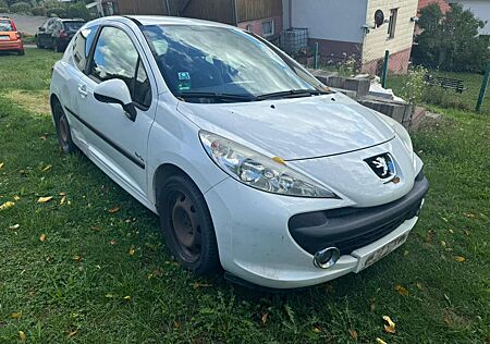 Peugeot 207 90 HDi