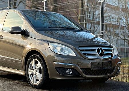 Mercedes-Benz B 200 PDC Klima Sitzheizung AHK
