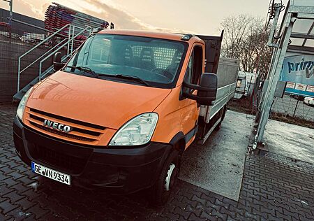 IVECO Daily 3.0L. 65C180ps