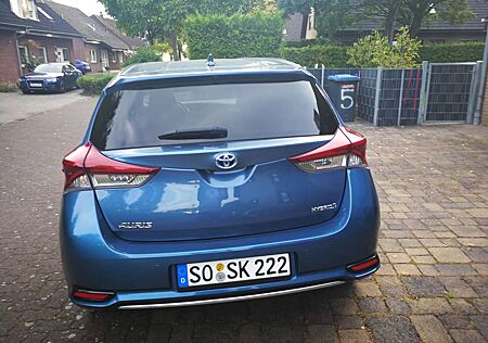 Toyota Auris 1.8 VVT-i Hybrid Automatik Touring Sports Te