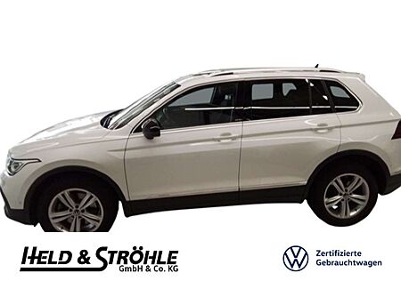 VW Tiguan Volkswagen MOVE 2.0 TDI 4M MATRIX PANO 19" STHZ AHK