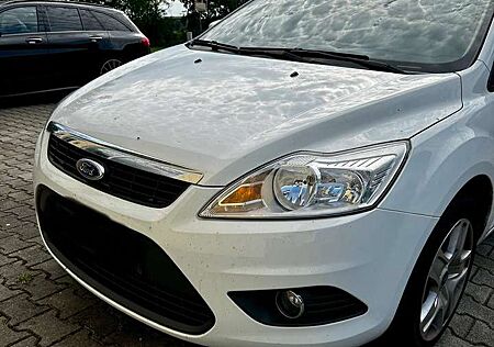 Ford Focus Style +