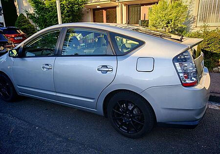 Toyota Prius (Hybrid) Sol