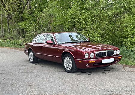 Jaguar XJ8 Executive