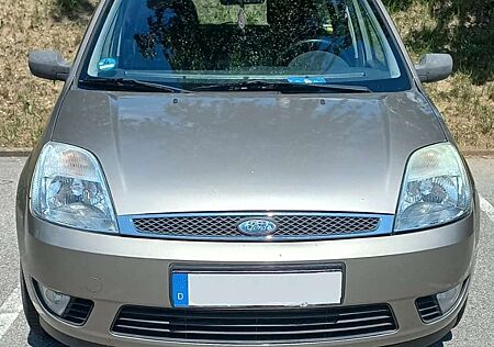 Ford Fiesta Ghia