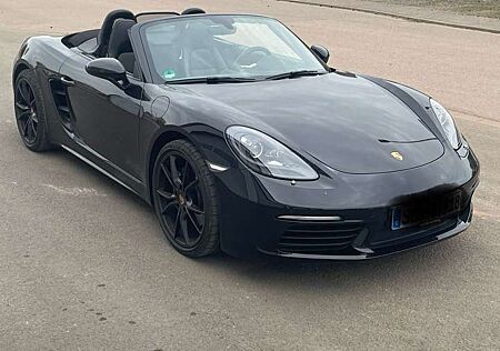 Porsche 718 Cayman 718 Basis