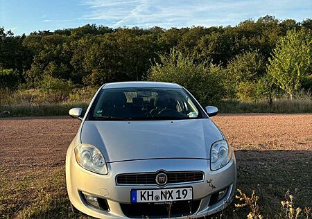 Fiat Bravo 1.4 16V T JET Dynamic (110kW)