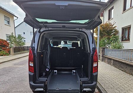 Peugeot Rifter BlueHDI 130 L2 EAT8 GT Rollstuhlrampe