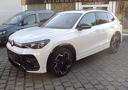 VW Tiguan Volkswagen 2.0 TDI DSG 4MOTION "R-Line"