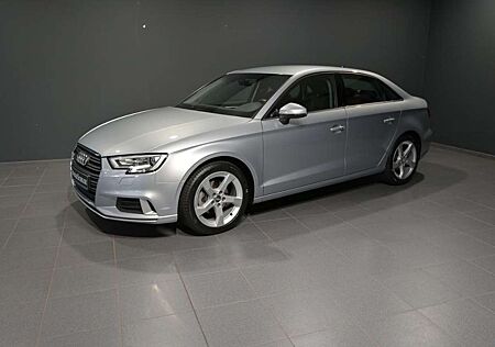 Audi A3 1.5 TSI Limousine Sport LM AkustikGlas PDC