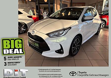 Toyota Yaris 1.5 Dual-VVT-iE Team D LED, Kamera, 8-fach