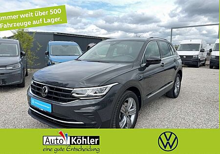 VW Tiguan Volkswagen Move TDi 4M DSG ACC FLA Pano ParkAss. LM