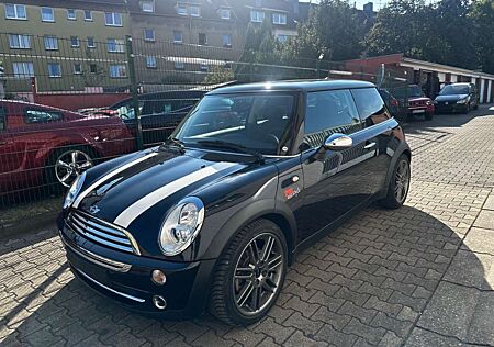 Mini ONE TÜV NEU*1.HAND*CHECKHEFT VOLL