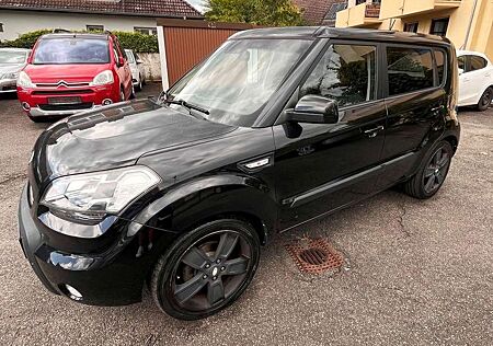 Kia Soul Black Collection*Aut*AHK*SHZ*PDC*18 Zoll*