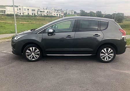 Peugeot 3008 +HDi+115+Allure