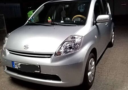 Daihatsu Sirion 1.3'Inspektion+Klima Service Neu!'Tüv-27'Nur.35500TKM Gefahren'