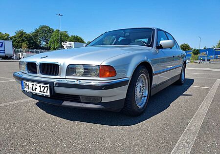 BMW 740iL 740