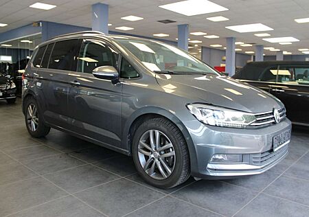 VW Touran Volkswagen 2.0 TDI SCR DSG Comfortline