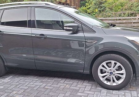Ford Kuga Diesel 2.0 TDCi 2x4 Trend