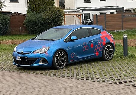 Opel Astra OPC