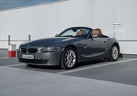BMW Z4 Roadster 2.5i // Individual // Schaltung // SHZ