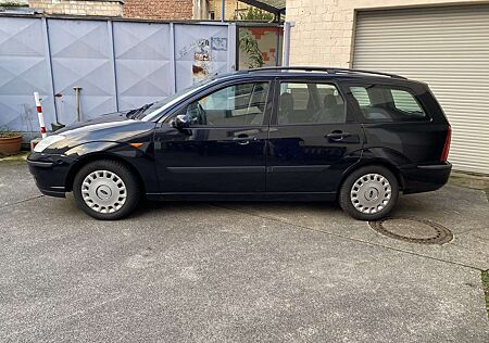 Ford Focus Turnier Trend
