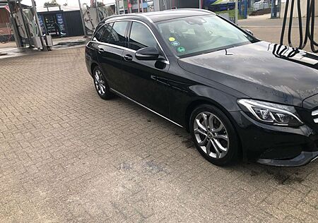 Mercedes-Benz C 250 d T 9G-TRONIC Avantgarde