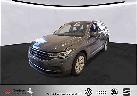 VW Tiguan Volkswagen 1.5 TSI Life StandHz. CarPlay 360°