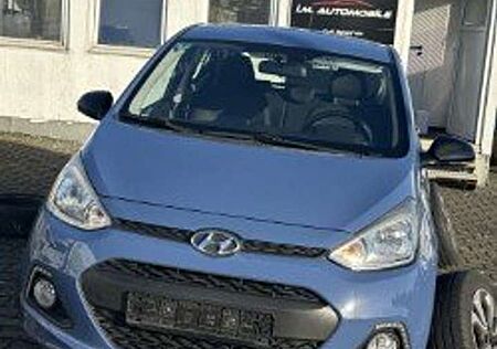 Hyundai i10 1.2 Fifa World Cup Edition TÜV NEU-1.Hand