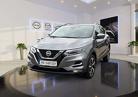 Nissan Qashqai Akari 4x2, Navi, Parkpilot