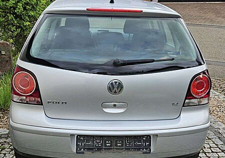 VW Polo Volkswagen 1.4 Trendline