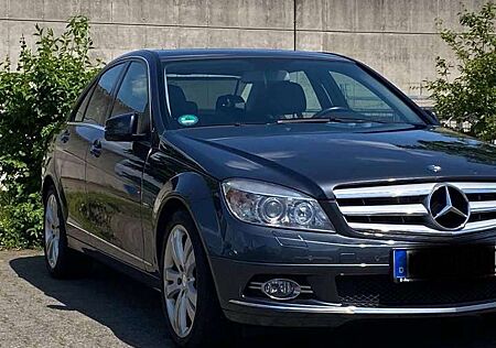 Mercedes-Benz C 180 CGI Automatik BlueEFFICIENCY SPORT EDITION