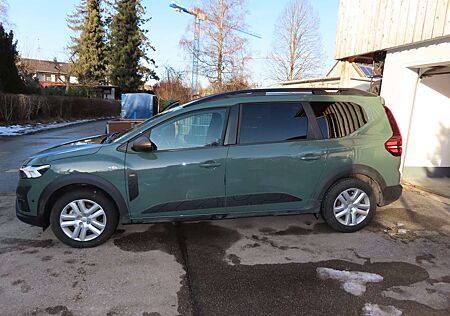 Dacia Jogger Hybrid 140 M-M-Auto Extreme+ 5-Sitzer...