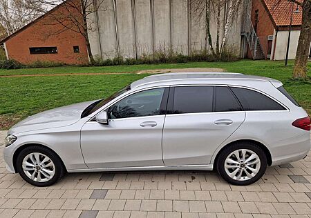 Mercedes-Benz C 200 d T 9G-TRONIC Avantgarde