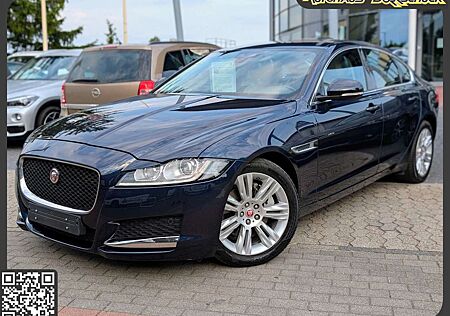 Jaguar XF 20d Portfolio 8G LED NAVI LEDER KAMERA ab199€
