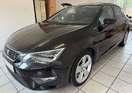 Seat Leon FR*PDC*Schiebedach*LED*Navi*