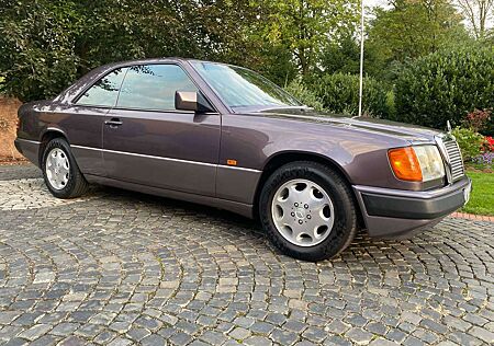 Mercedes-Benz CE 230 W124 Coupé + Klima + Scheckheft + HU0 6/27