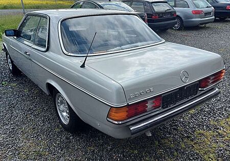 Mercedes-Benz CE 230 Oldtimer,H Kennzeíchen,kein Rost