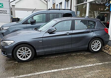 BMW 116d 116 1er Diesel (5-Türer) Aut. Sport Line AHK