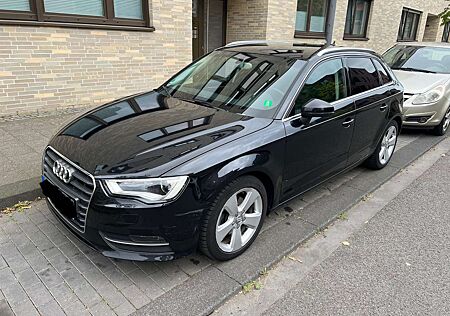 Audi A3 1.4 TFSI Sportback S tronic Ambition