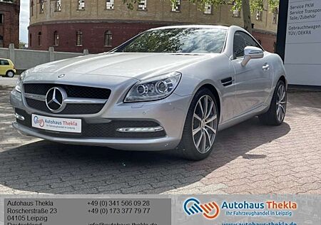 Mercedes-Benz SLK 200 BlueEffi., ILS,Navi,PDC,18´´Aluf.,Leder