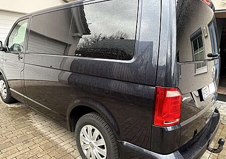 VW T6 Multivan Volkswagen Multivan DSG Kurz 70 Jahre Bulli