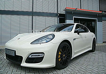 Porsche Panamera Turbo S PCCB ABSTAND BURMESTER