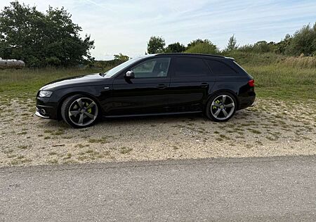 Audi A4 Avant Avant 2.0 TFSI S line Sportpaket (plus)
