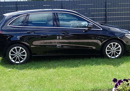 Mercedes-Benz B 180 B-Klasse