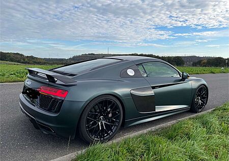 Audi R8 V10 plus 5.2 FSI quattro S tronic