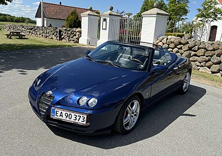 Alfa Romeo Spider 3.2 V6 “Busso”