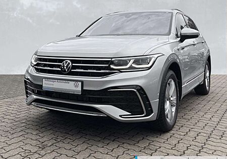 VW Tiguan Volkswagen R-Line 1.5 TSI DSG AHK DCC Navi IQ.LIGHT