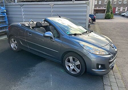 Peugeot 207 CC CC 120 VTi Plantinum